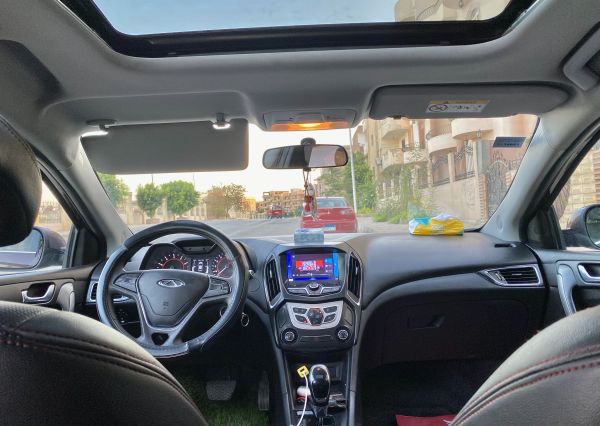 Chery - Arrizo 5 (2023)