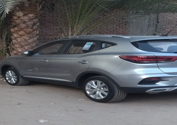 MG ZS (2025)