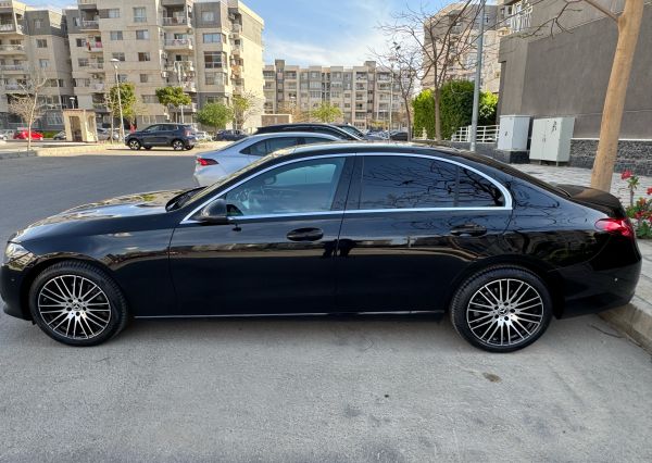 Mercedes C180