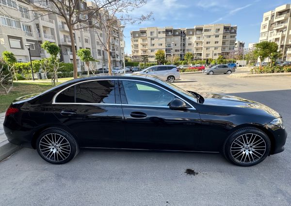 Mercedes C180