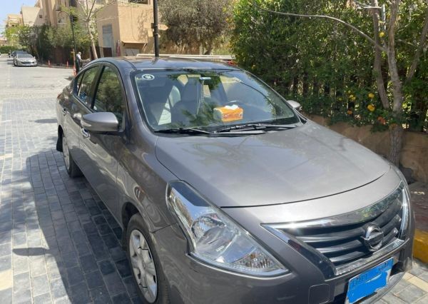 Nissan Sunny (2021)