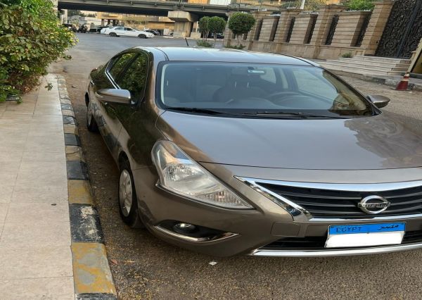 Nissan Sunny (2021)
