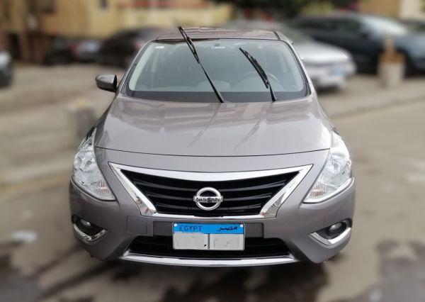 Nissan Sunny (2021)