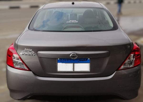 Nissan Sunny (2021)