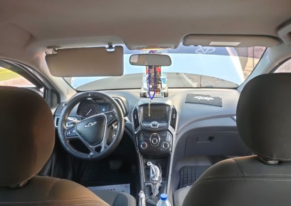 Chery - Arrizo 5 ( 2020 )