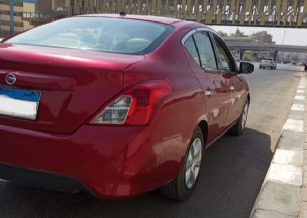 Nissan - Sunny (2017)