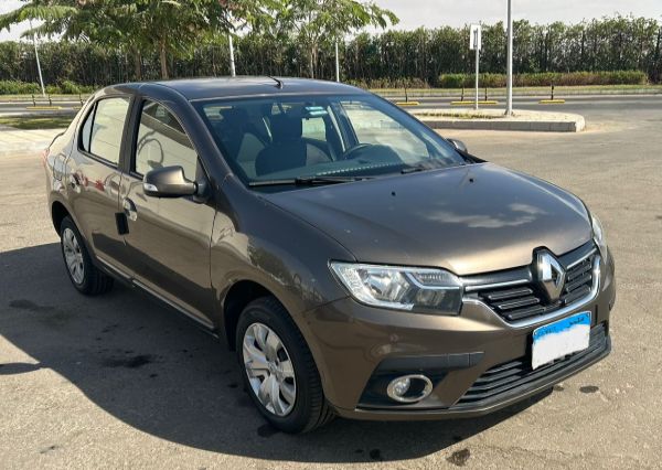 Renault - Logan (2018)