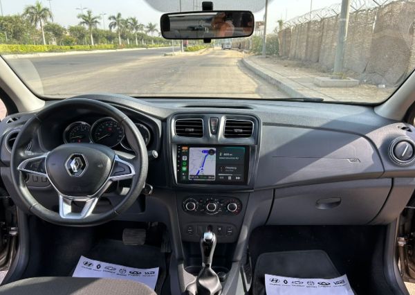 Renault - Logan (2018)