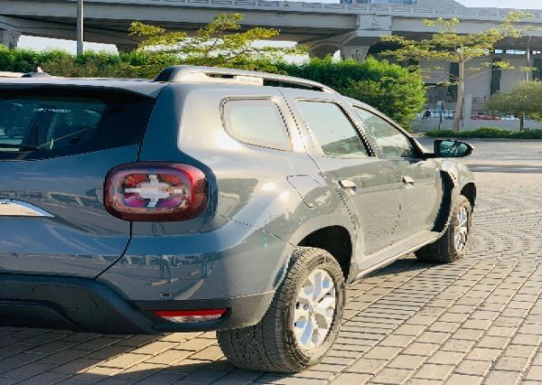 Renault- Duster (2025)