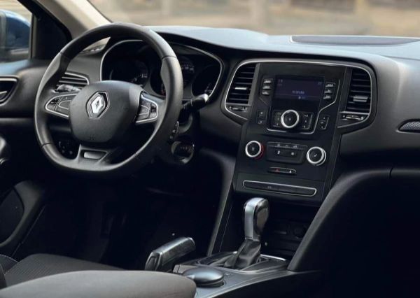 Renault - Megane (2020)