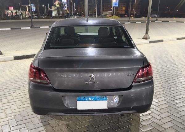 Peugeot - 301 (2022)