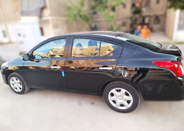 Nissan - Sunny (2027)